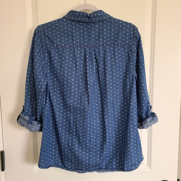 Chico's Star Print Denim Button Up Blouse Long Sleeve Roll Tab Sleeve Me… - Picture 4 of 8